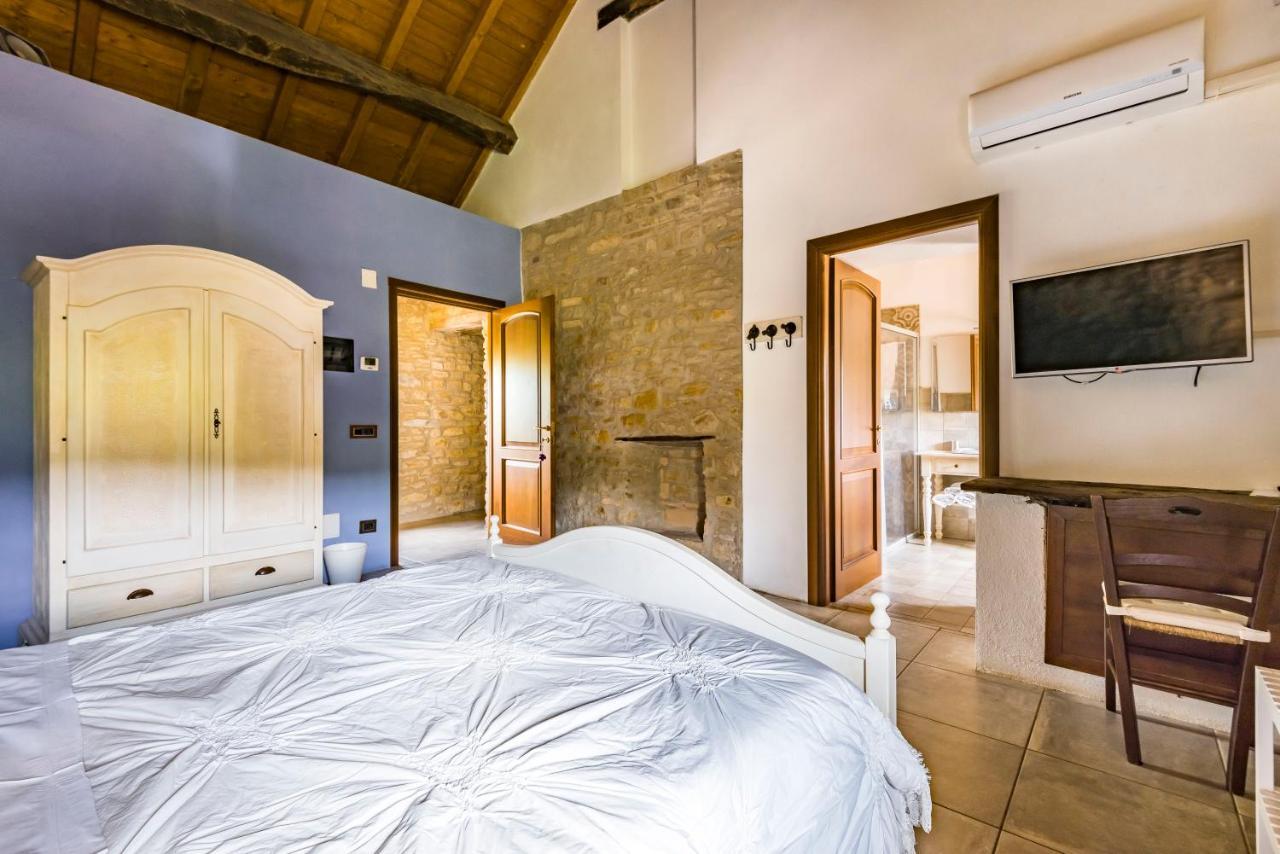 Il Salice Agroturismo Tizzano Val Parma