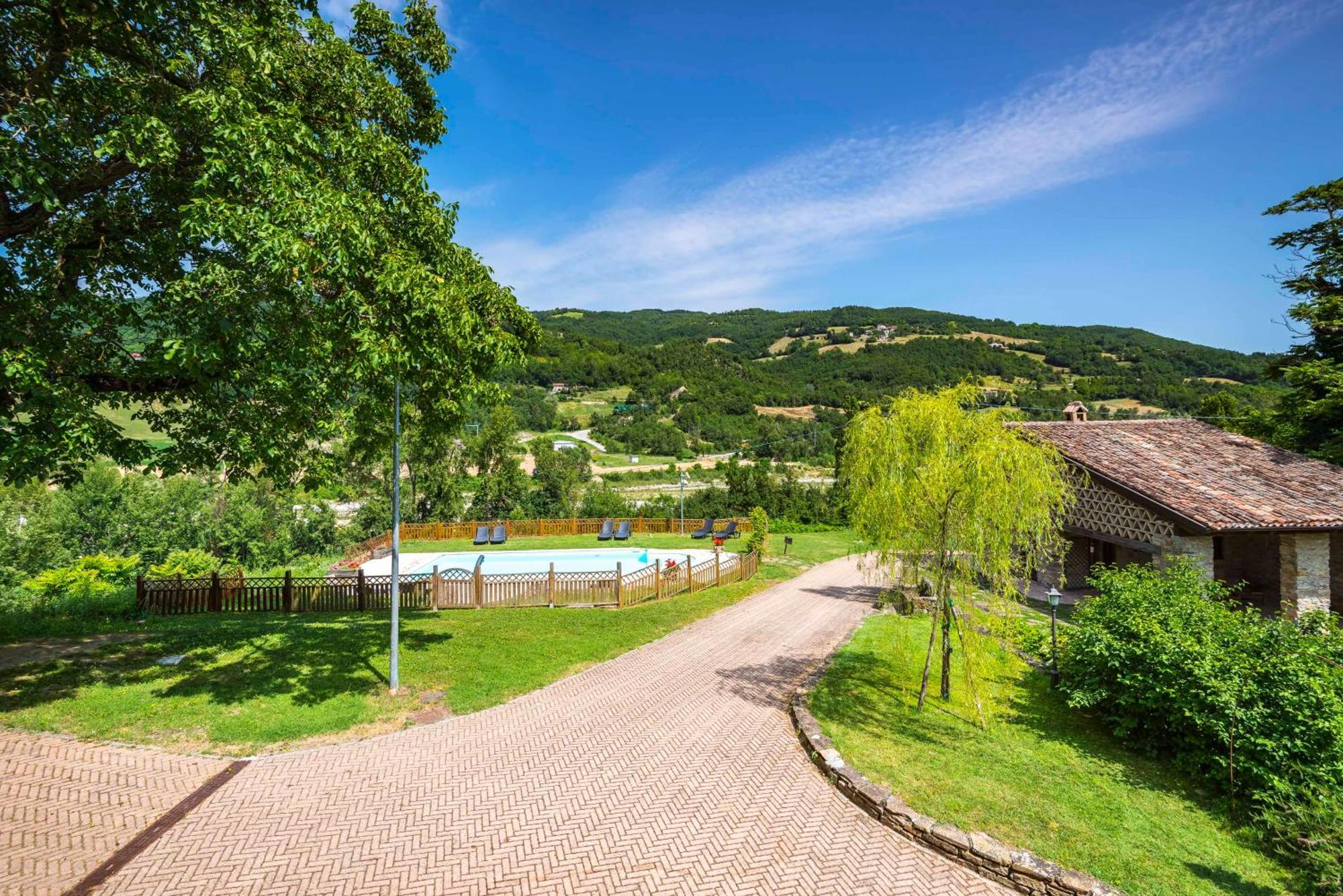 Agroturismo Il Salice Tizzano Val Parma